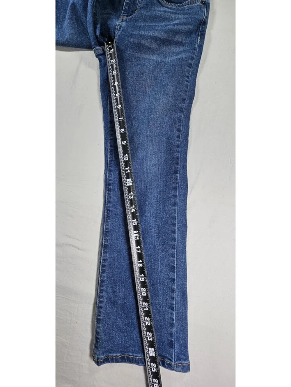 Levi's Girls Classic Boot Cut Jeans -E915-M4Q. Size 12 #Americana